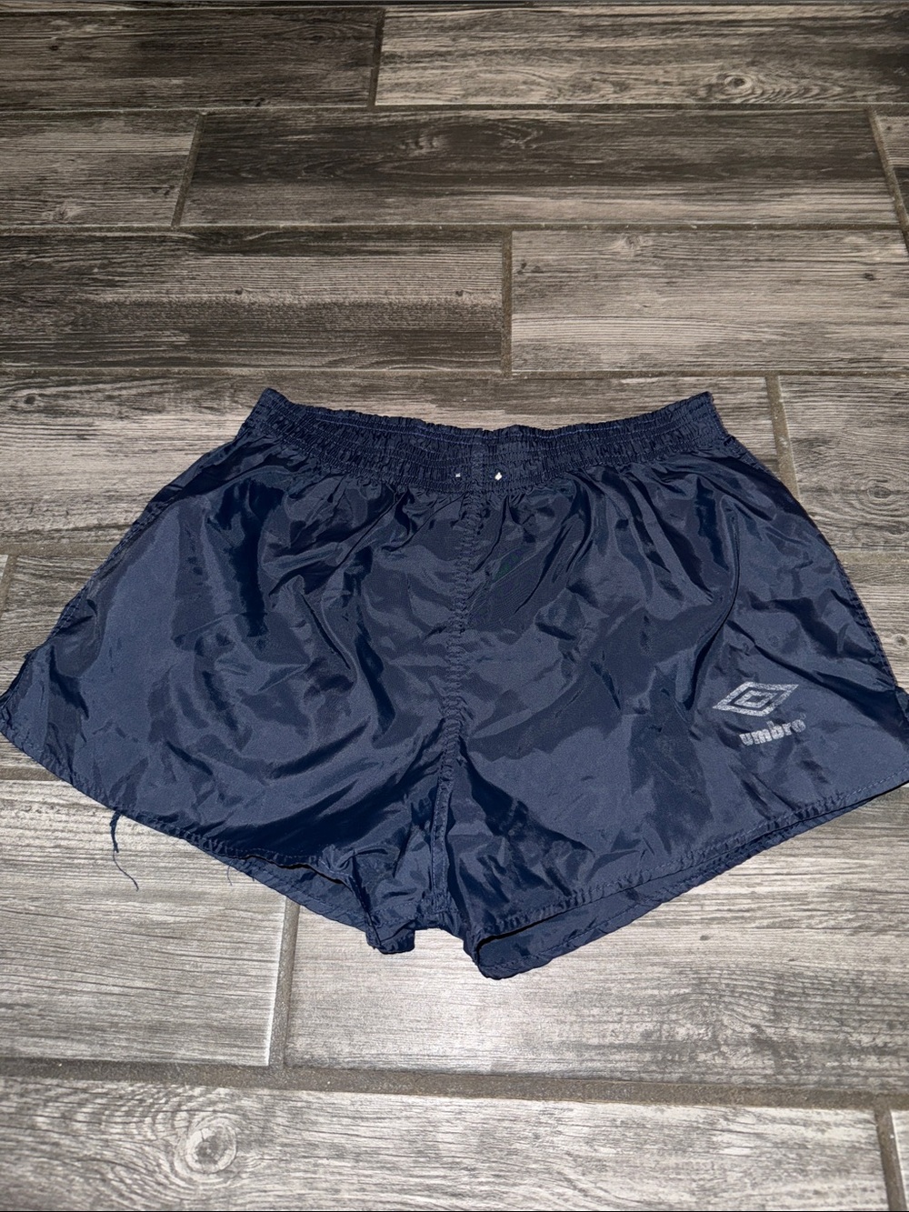 Umbro Men’s Navy Athletic Shorts vintage no string medium